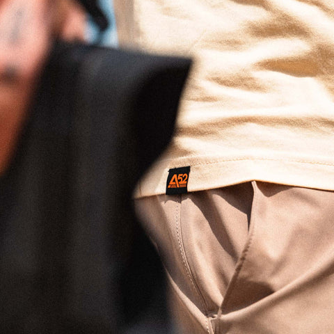 MAJESTIC 12 Tee In Desert Sand