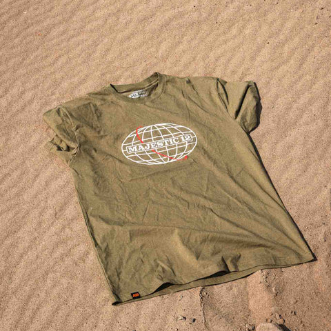 MAJESTIC 12 Tee In Army Green