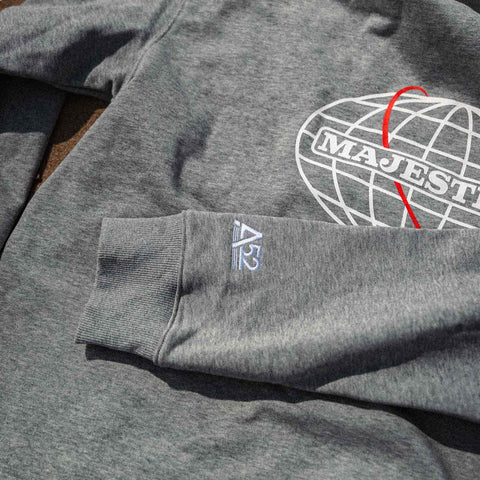 MAJESTIC 12 Crewneck In Heather Grey
