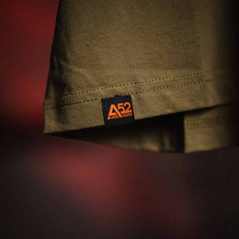 MAJESTIC 12 Tee In Army Green