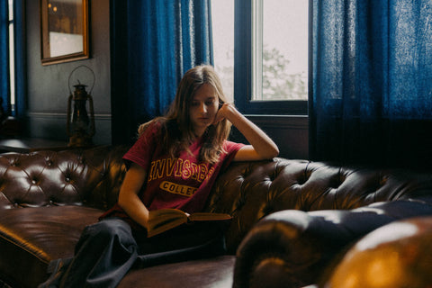 Women's Invisible College Tee In Crimson