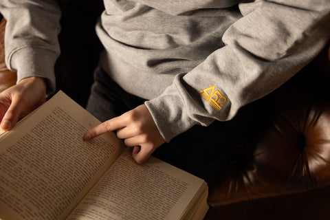 Invisible College Crewneck In Grey